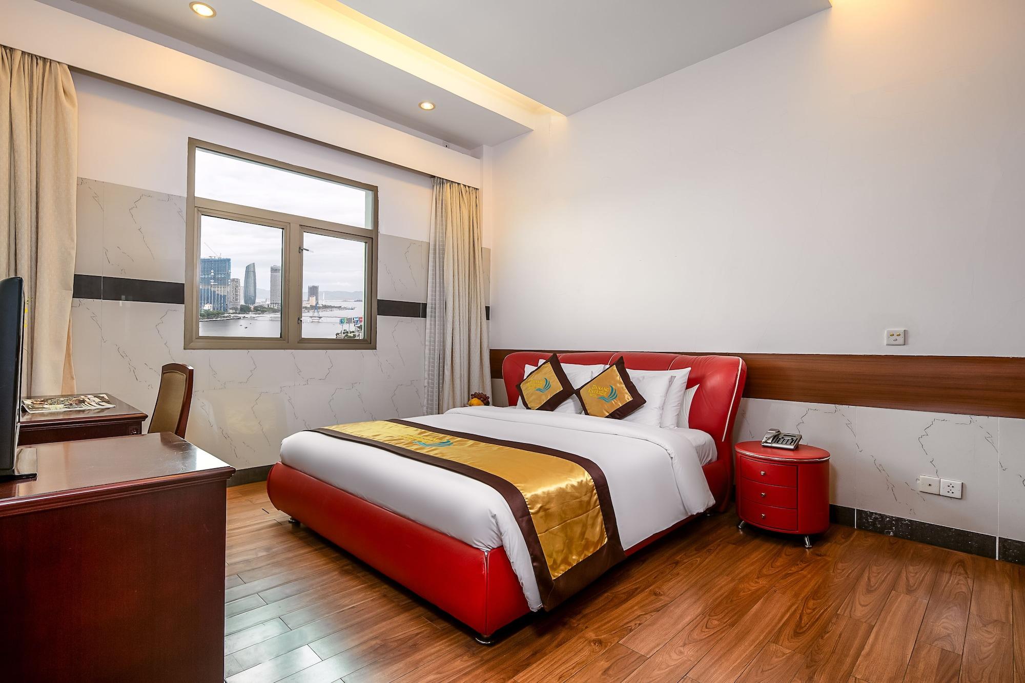Da Nang Riverside Hotel Kültér fotó