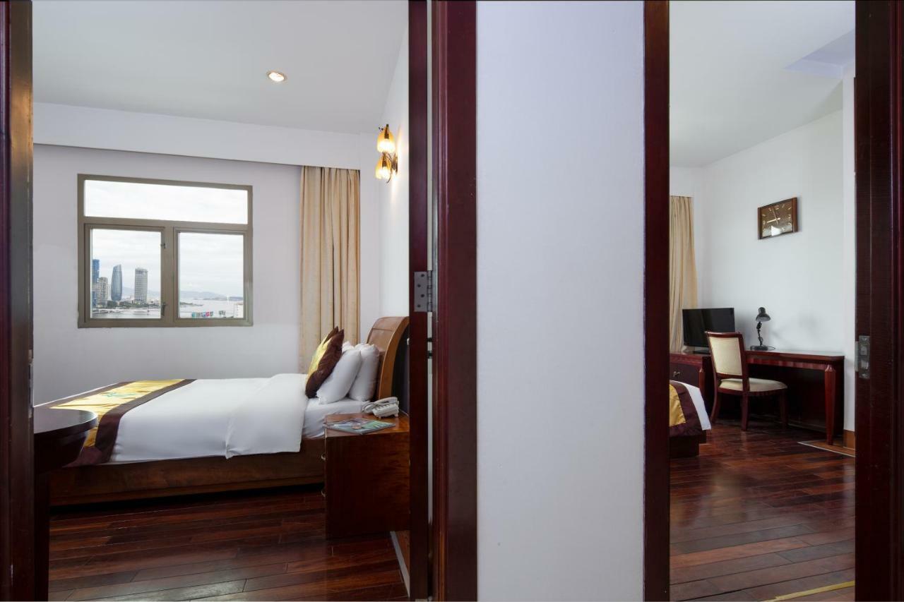 Da Nang Riverside Hotel Kültér fotó