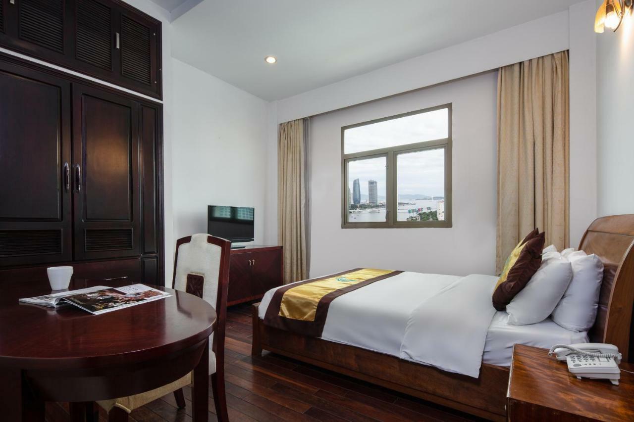 Da Nang Riverside Hotel Kültér fotó