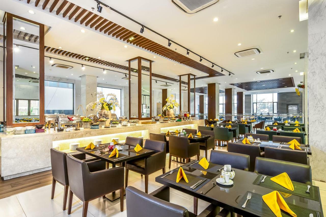 Da Nang Riverside Hotel Kültér fotó